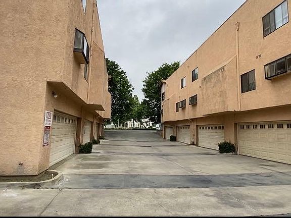 2nd image of 6230 Rosemead Blvd APT F