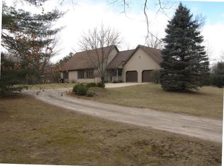 10760 Oakley Rd, Saint Charles, MI 48655