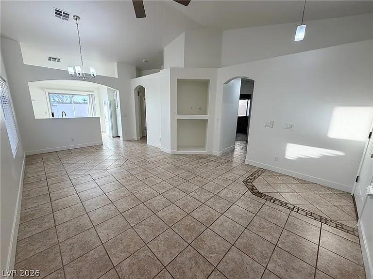 1824 Cedar Flat Ln — Photo 4