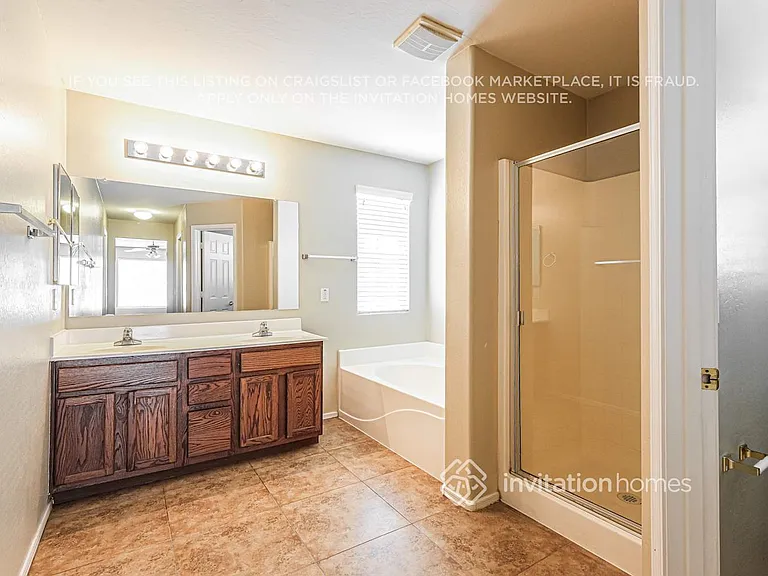 6417 S 23rd Dr — Photo 10