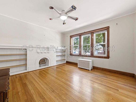 4th image of 3938 N Lockwood Ave #1