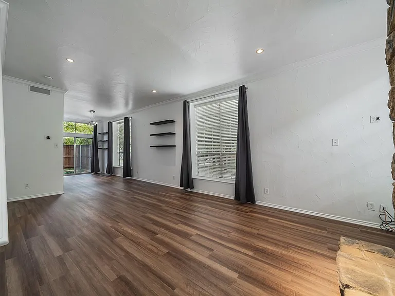 2815 Welborn St #104 — Photo 7