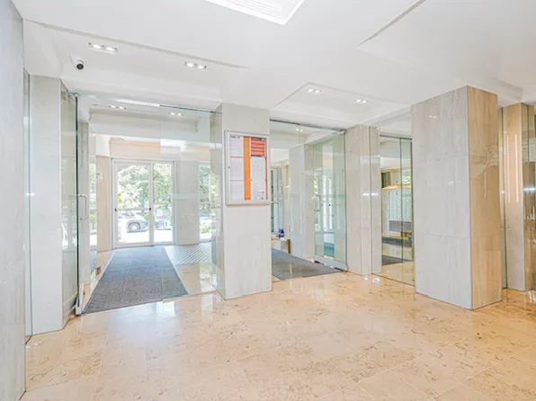 60 Oceana Drive West image 23 of 23