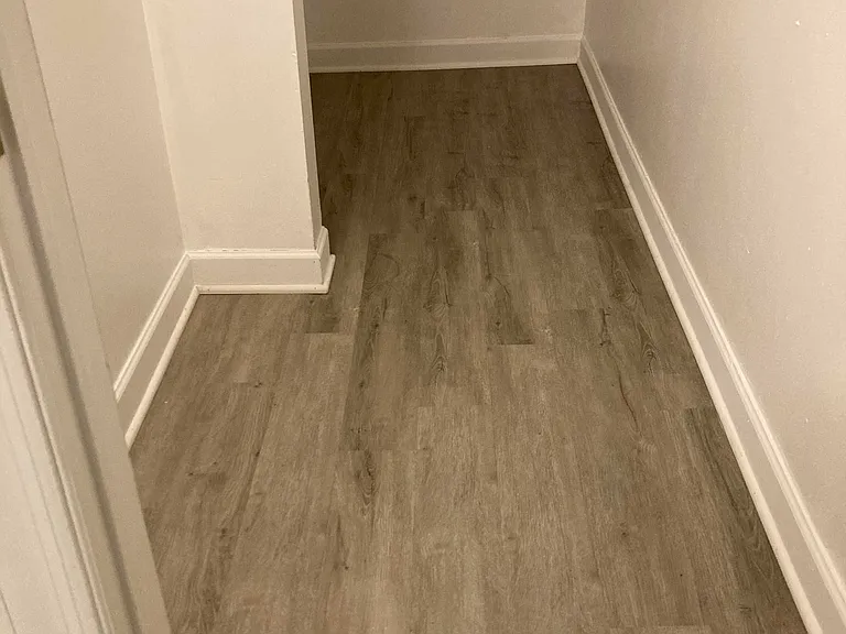 945 W Agatite Ave #G — Photo 3