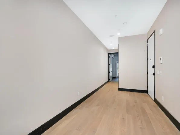 208 15th Street image 4 of 46