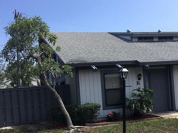 3rd image of 416 N Cypress Dr APT B