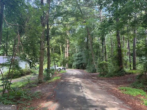 400 Sunset Dr SE, Acworth, GA 30102