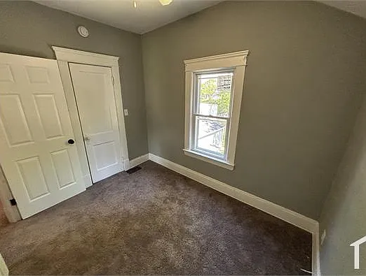 9535 Nelson Ave — Photo 32