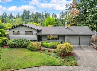 2320 SW Winchester Pl, Portland, OR 97225