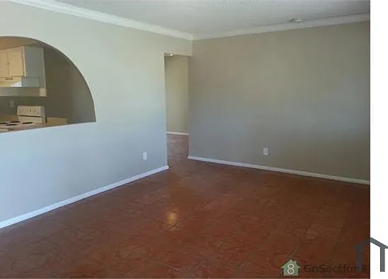 4 bed, 1600 sqft, $1,950 — Photo 3