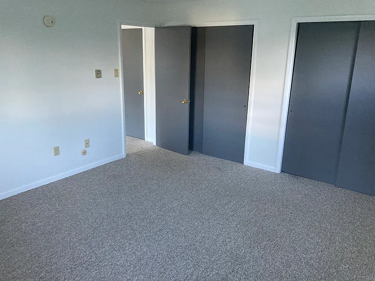 2 Hill St #2 — Photo 3