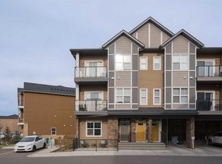 250 S Fireside Vw #701, Cochrane, AB T4C2M2