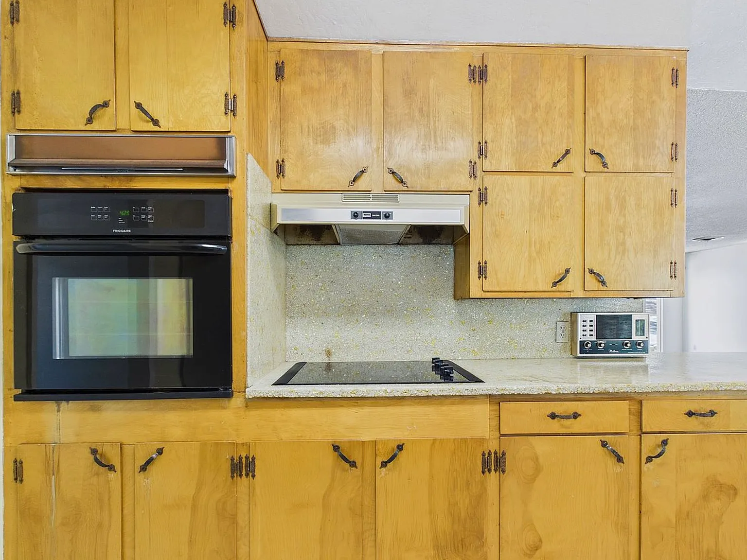 3 bed, 2000 sqft, $1,995 — Photo 4