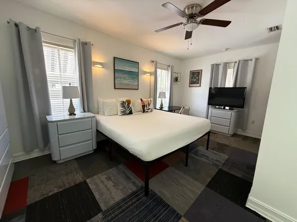 575 NE 66th St Room A, Miami, FL 33138