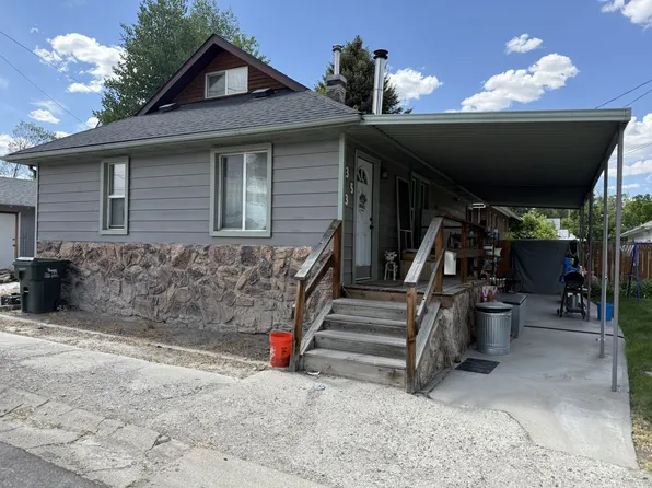 353 New Pine St, Elko, NV 89801
