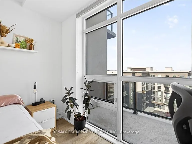 470 Dundas St E #710 — Photo 17