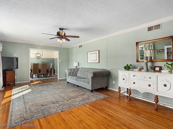 2nd image of 4871 Kibler Rd