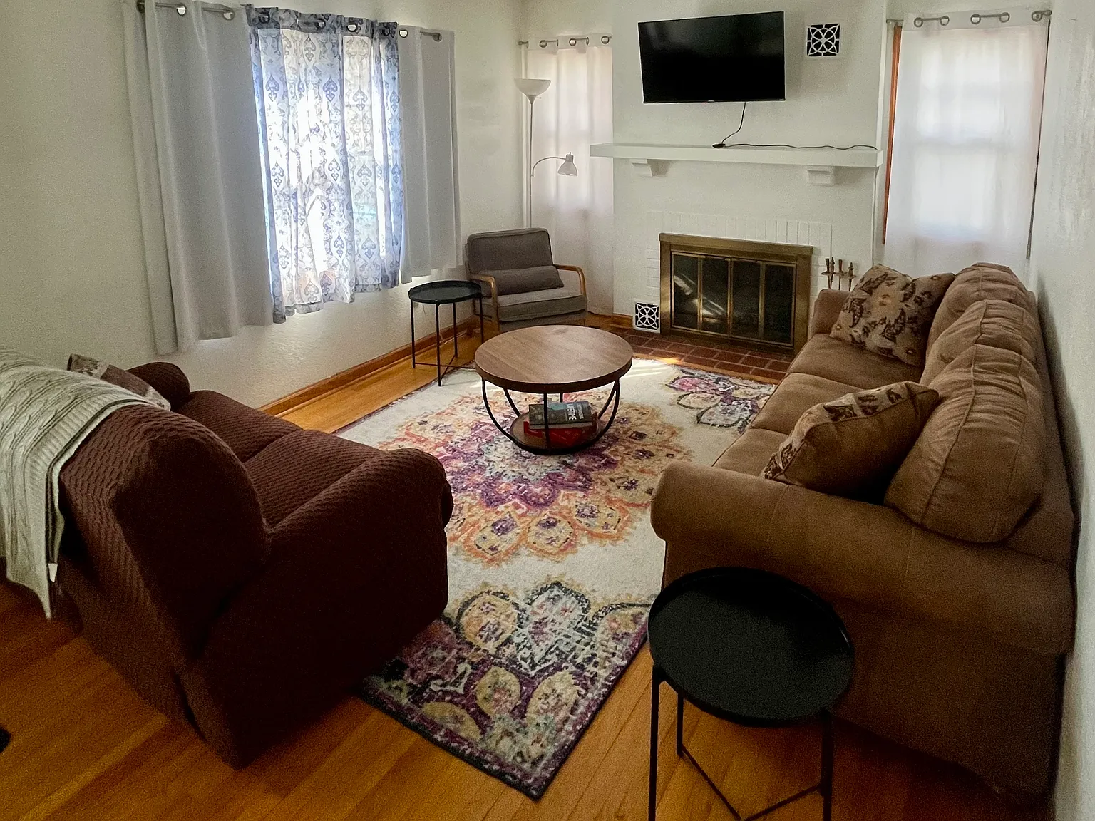 4 bed, 1278 sqft, $3,500 — Photo 3