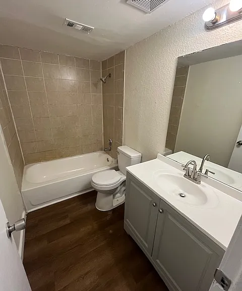 8127 Stonehurst St #5 — Photo 8