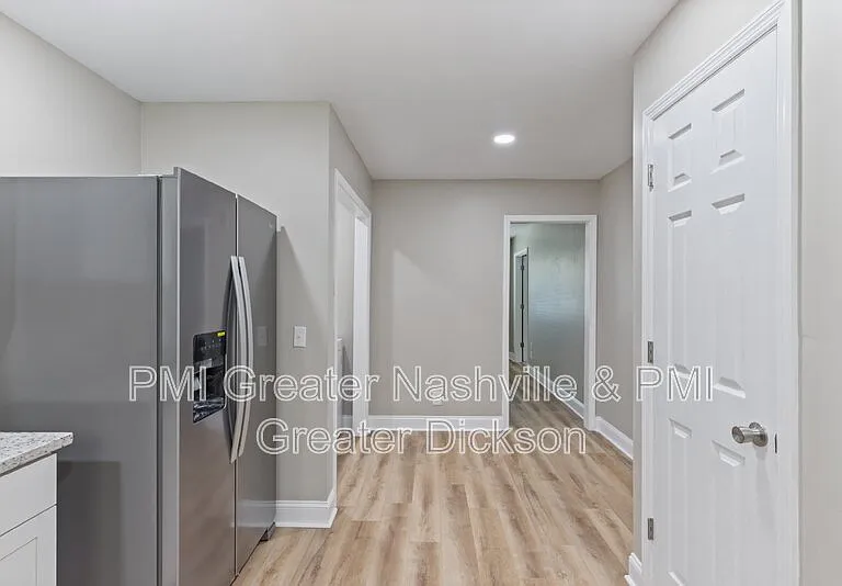 201 Sylvis St #7 — Photo 13