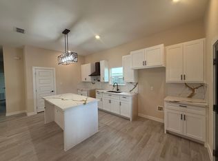 1711 Cordova Dr #1, Laredo, TX 78046