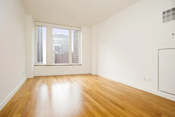 Rented by Engel & Völkers New York City | media 26