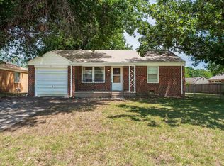 656 S Whittier Rd, Wichita, KS 67207