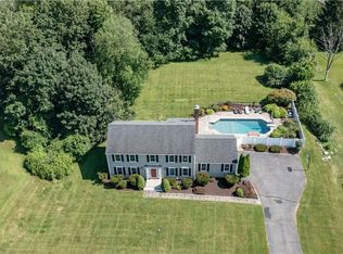 3 Tremont Rd, Brookfield, CT 06804