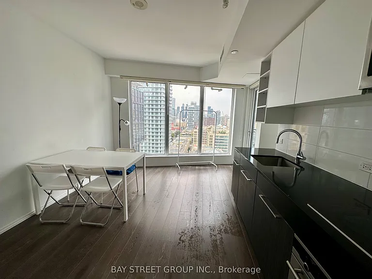 68 Shuter St #2709 — Photo 18
