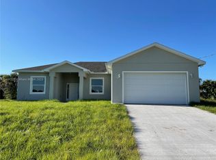 1146 Saturn Ct, Labelle, FL 33935