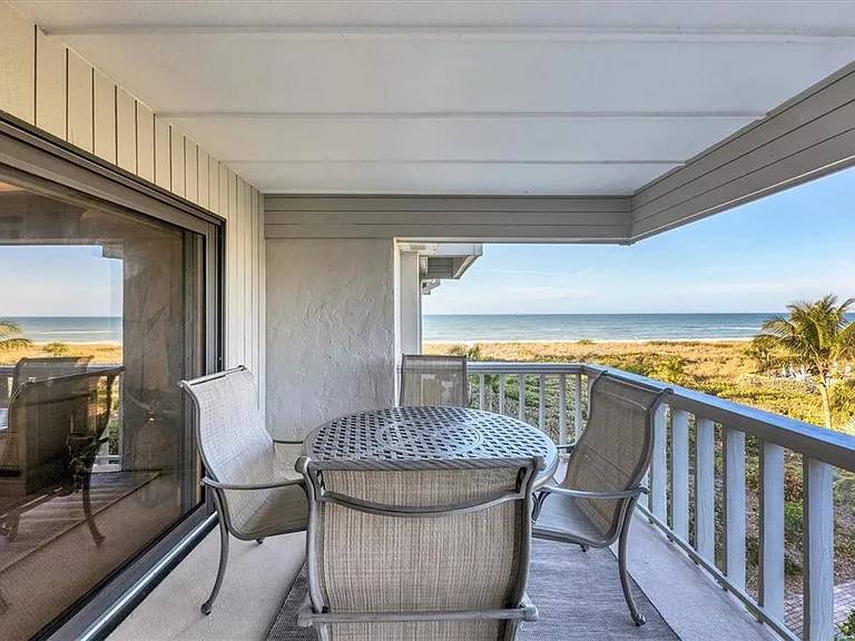 5757 Gulf Of Mexico Dr #305 — Photo 19