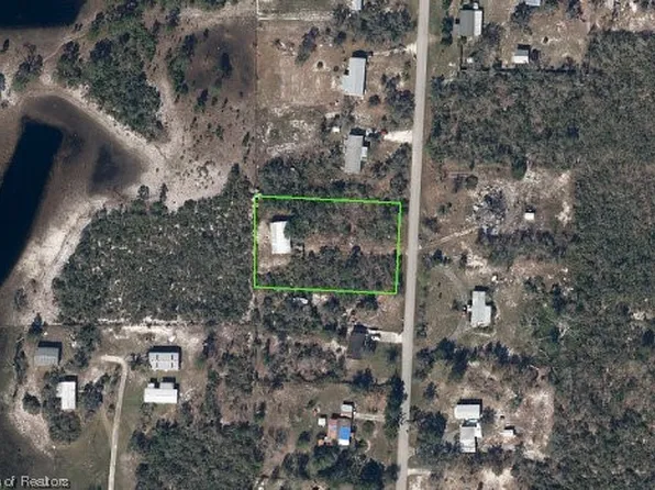 30 Recreation Dr, Venus, FL 33960