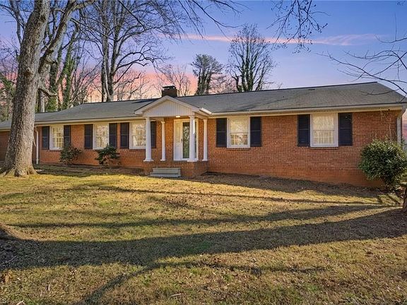 2nd image of 5501 Club Knoll Rd