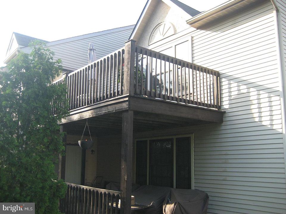 1st image of 24 Neville Ct