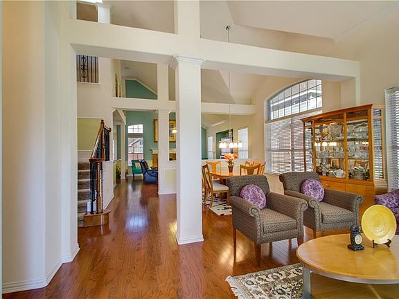 3rd image of 210 Odyssey Ln