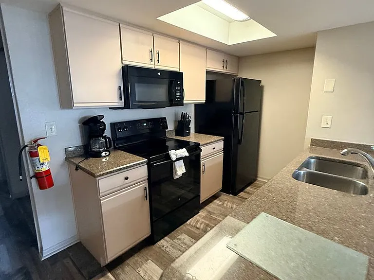 2490 Sweetwater Club Cir #67 — Photo 10