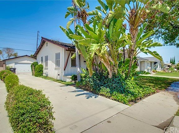 3rd image of 3541 Thornlake Ave