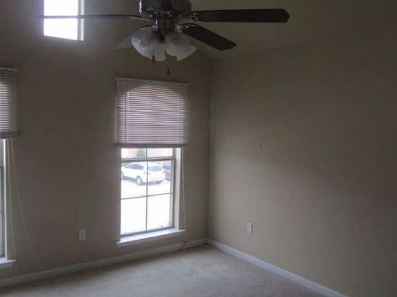 4th image of 501 Indigo Pkwy APT 30
