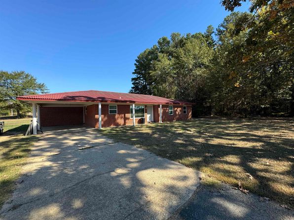 1028 E Main, Hampton, AR 71744
