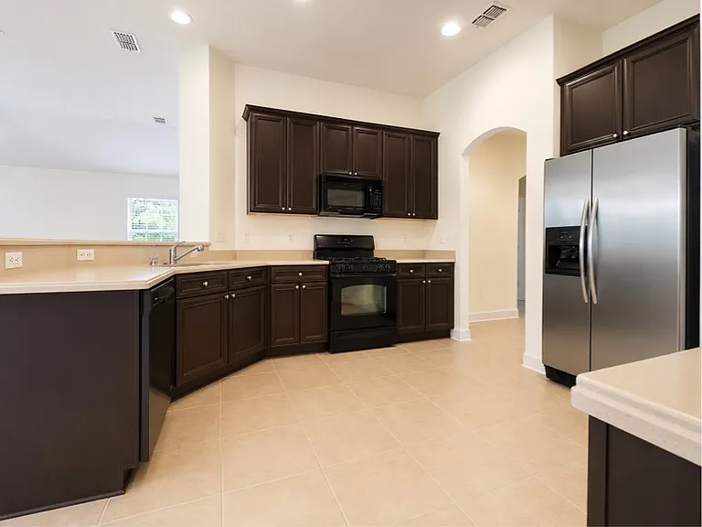 5204 Comfort Ct — Photo 11