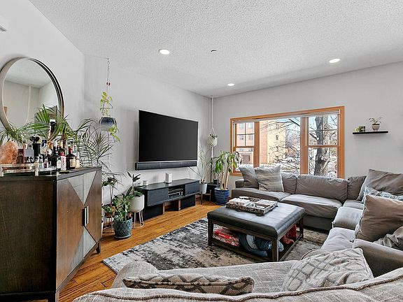 2nd image of 3124 Lyndale Ave S APT A
