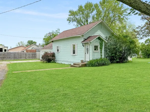2915 W Cleveland Rd, Port Clinton, OH 43452