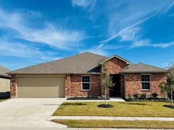 1624 Forest Park Dr, Alvarado, TX 76009
