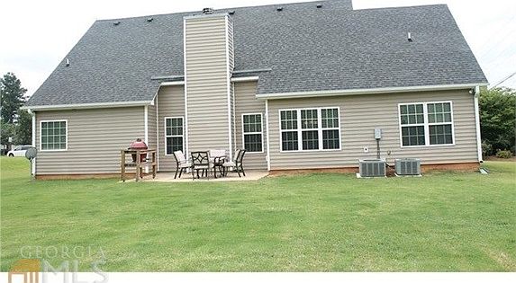 4th image of 100 Nettie Ln