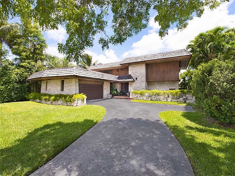 Another showcase property from Brown Harris Stevens ; Zilbert - Zilbert International Realty - Zilbert Realty Group, Miami Beach