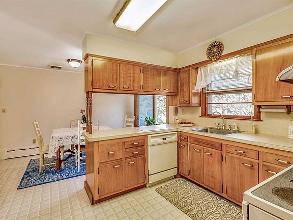 5th image of 1745 Ole Jule Ln