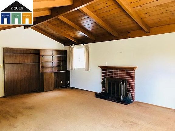 5th image of 4214 School St