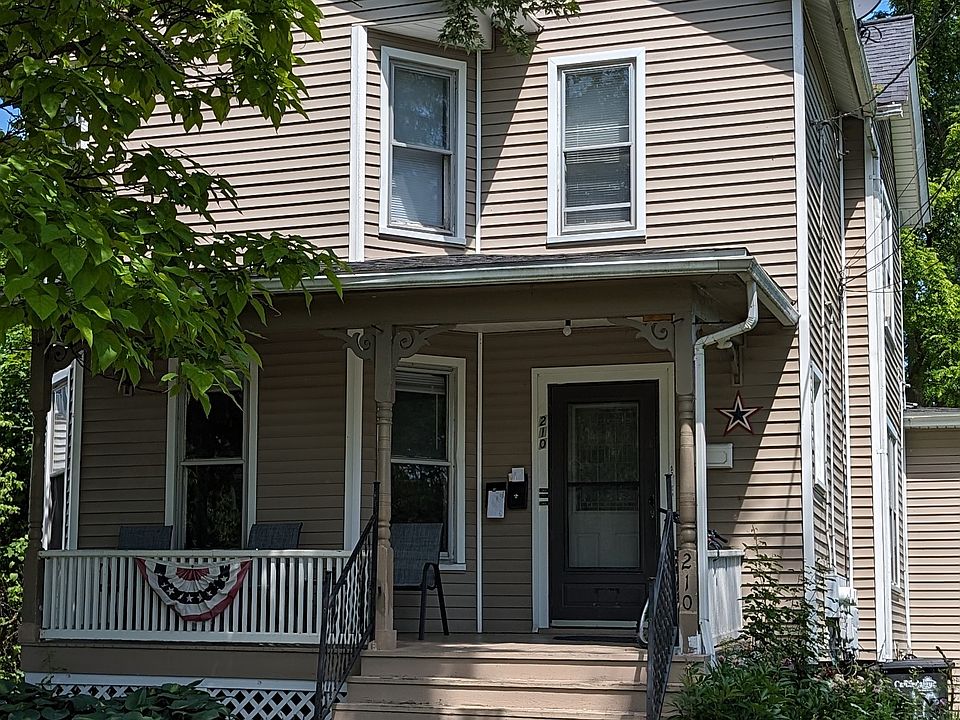 1st image of 210 West Ave
