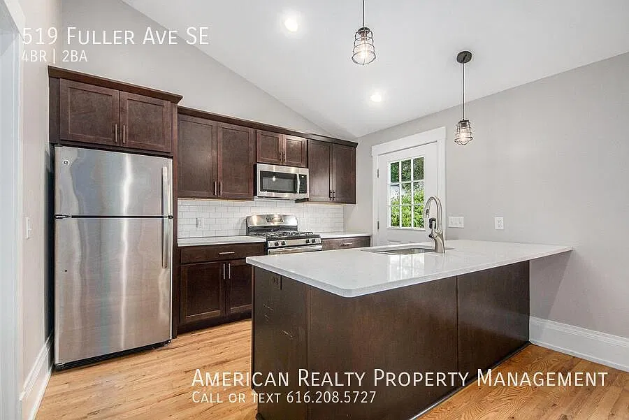 4 bed, 1508 sqft, $2,400 — Photo 3