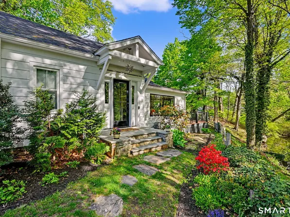 49 Newtown Avenue, Norwalk, CT 06851